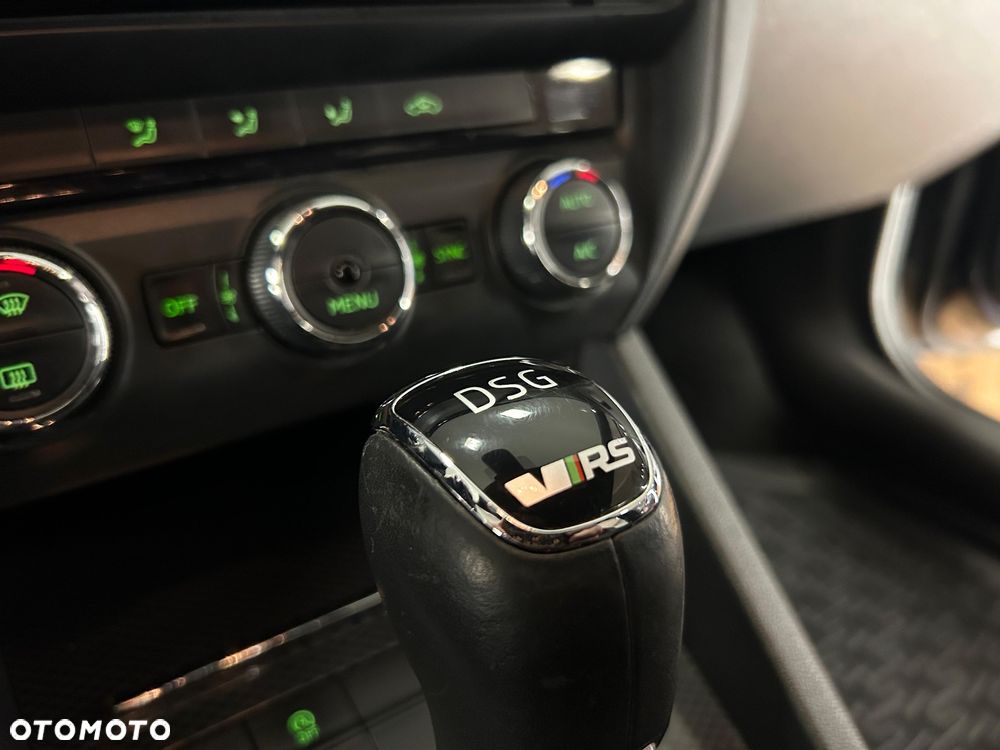 Skoda Octavia 2.0 TDI RS DSG - 28