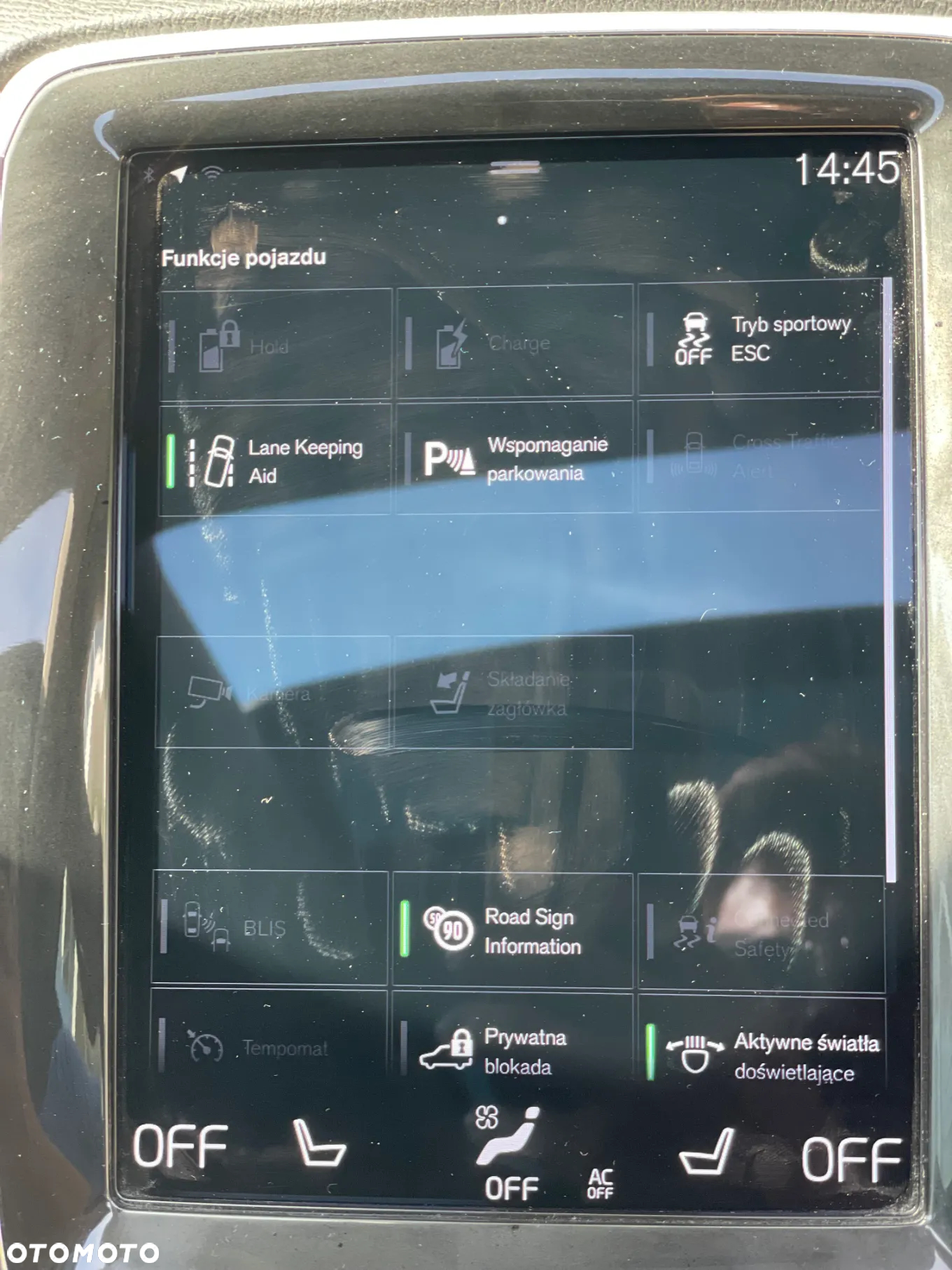 Volvo XC 90 T8 AWD Twin Engine Geartronic Momentum - 22