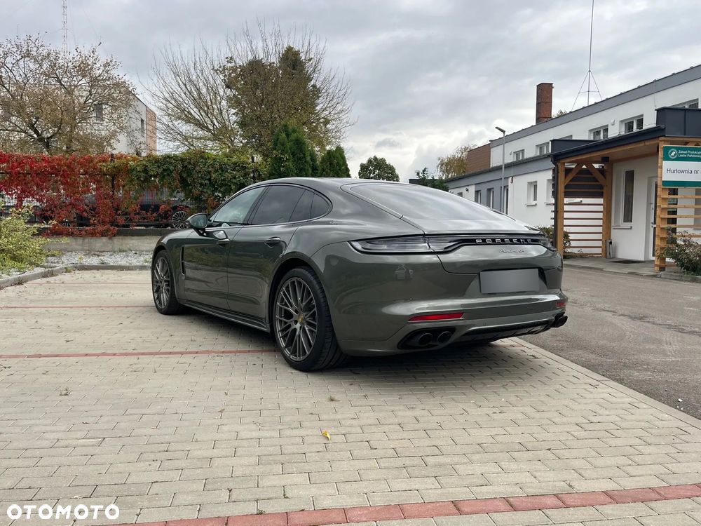 Porsche Panamera 4 Platinum Edition - 5