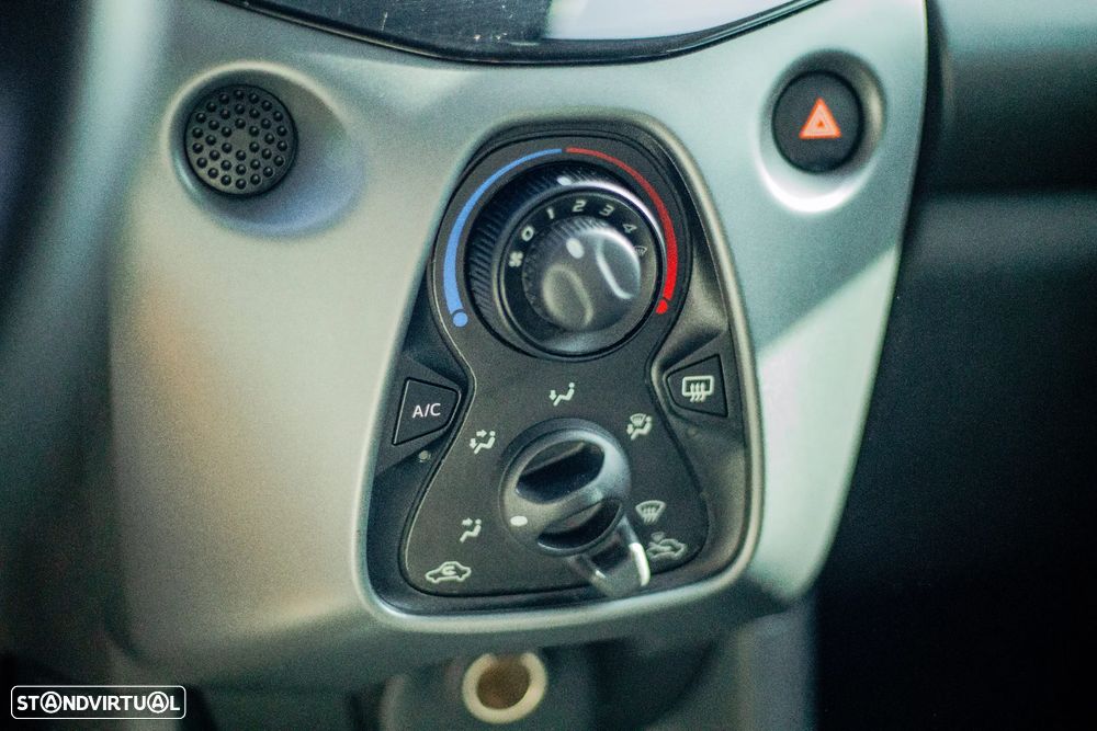 Toyota Aygo x-shift x-play Team Deutschland - 9