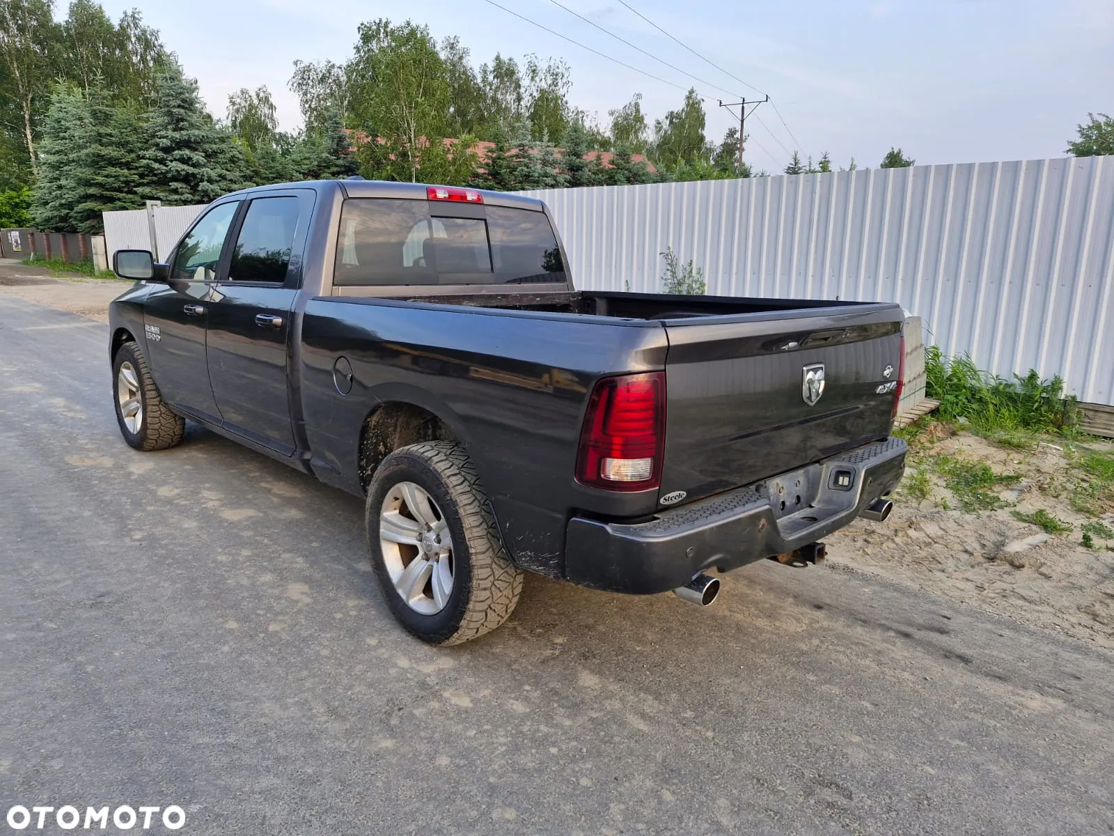 Dodge RAM 1500 5.7 4x4 - 4