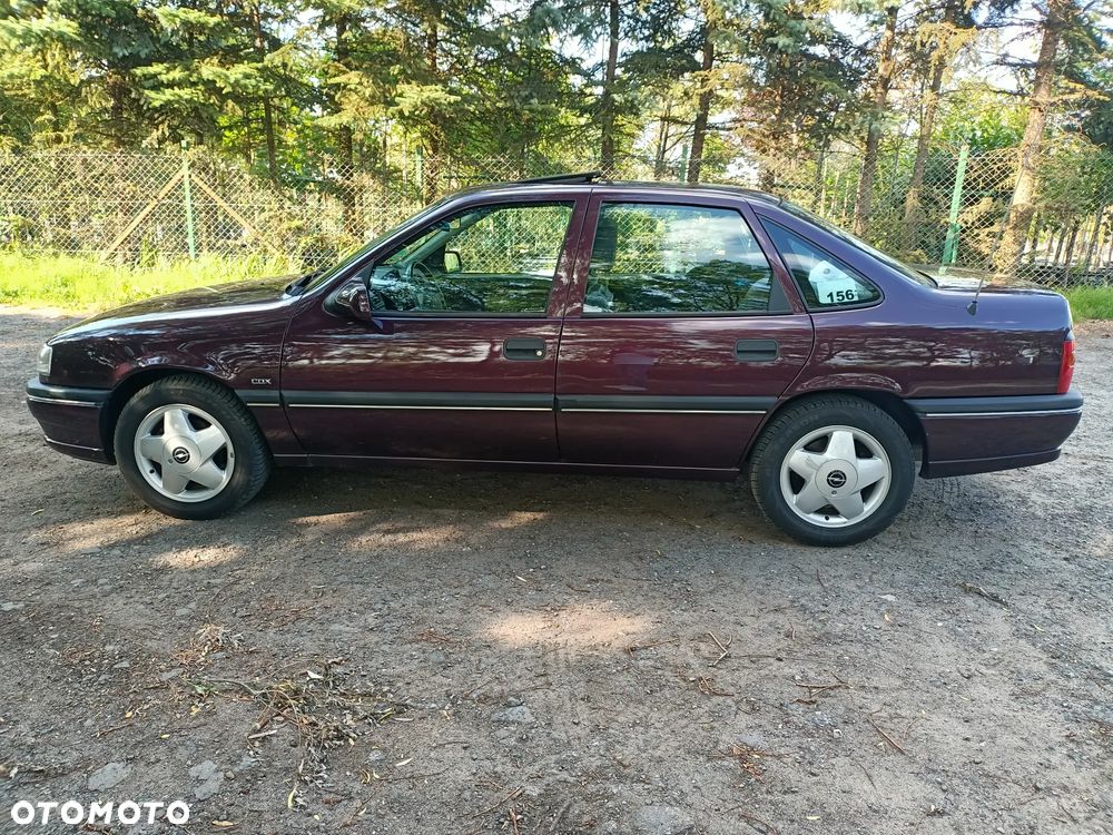 Opel Vectra 2.0 CDX - 3