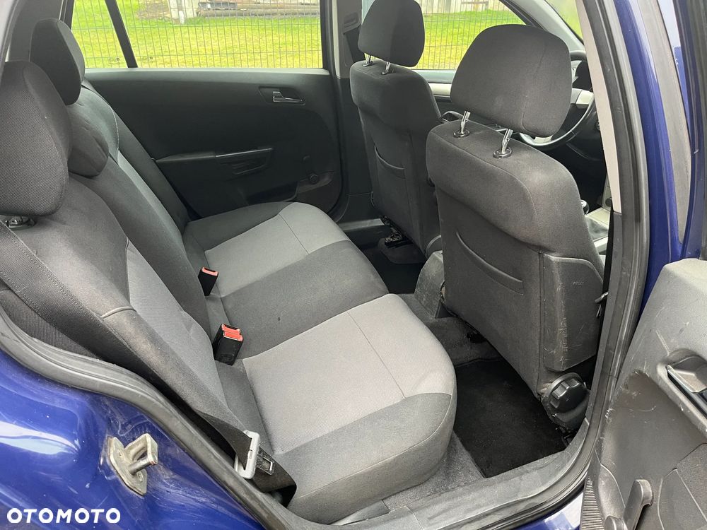 Opel Astra - 8