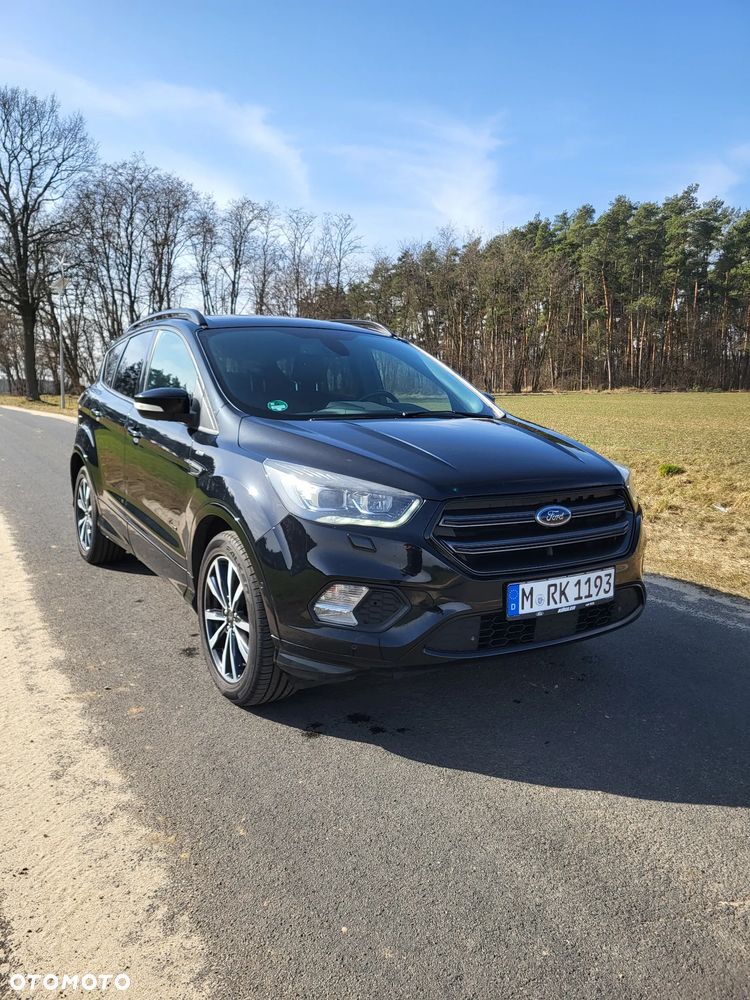 Ford Kuga 2.0 TDCi 4x4 ST-Line - 3