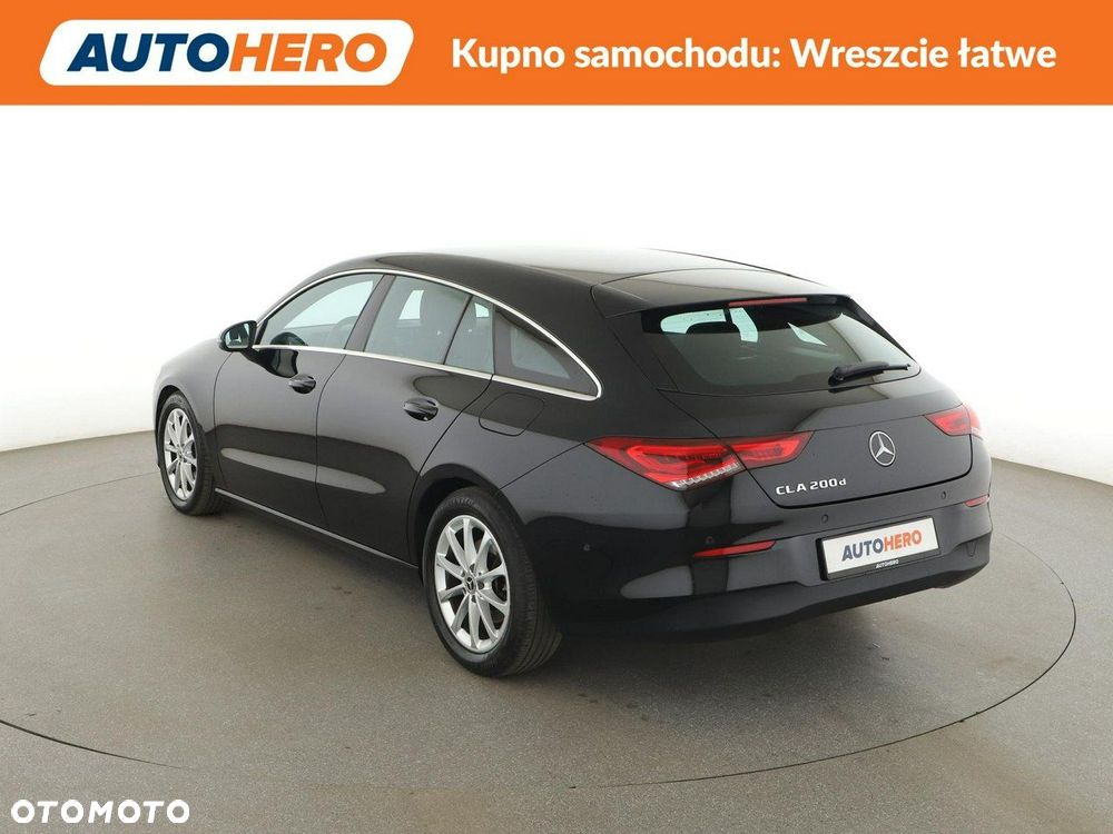 Mercedes-Benz CLA 200 d 8G-DCT - 5