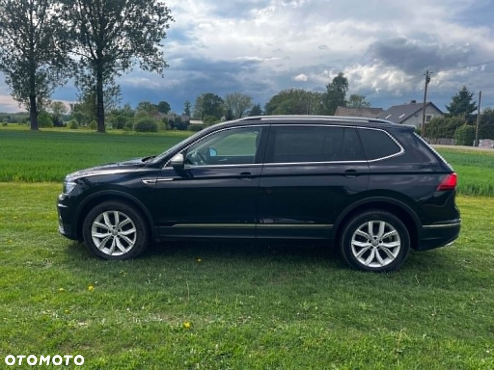 Volkswagen Tiguan Allspace 2.0 TDI SCR 4Motion DSG R-Line - 17
