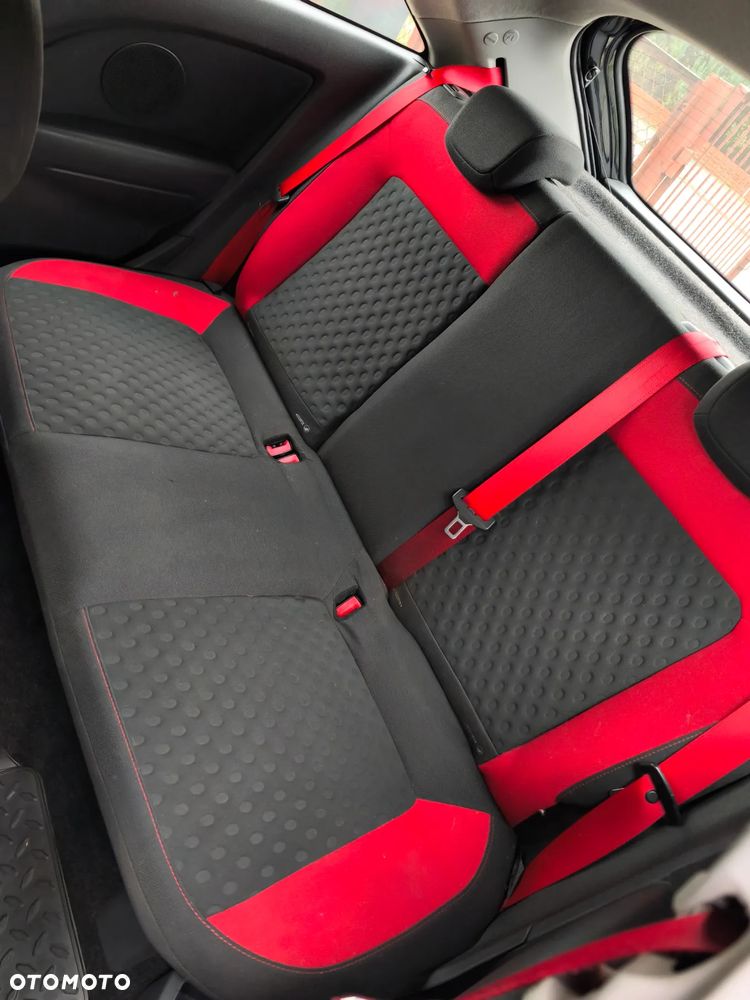 Opel Corsa 1.6 Turbo GSi - 14