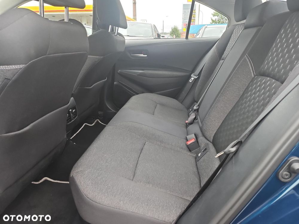 Toyota Corolla 1.8 Hybrid Comfort - 13