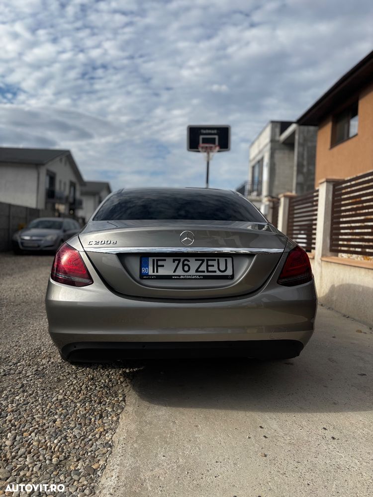 Mercedes-Benz C 200 d - 5