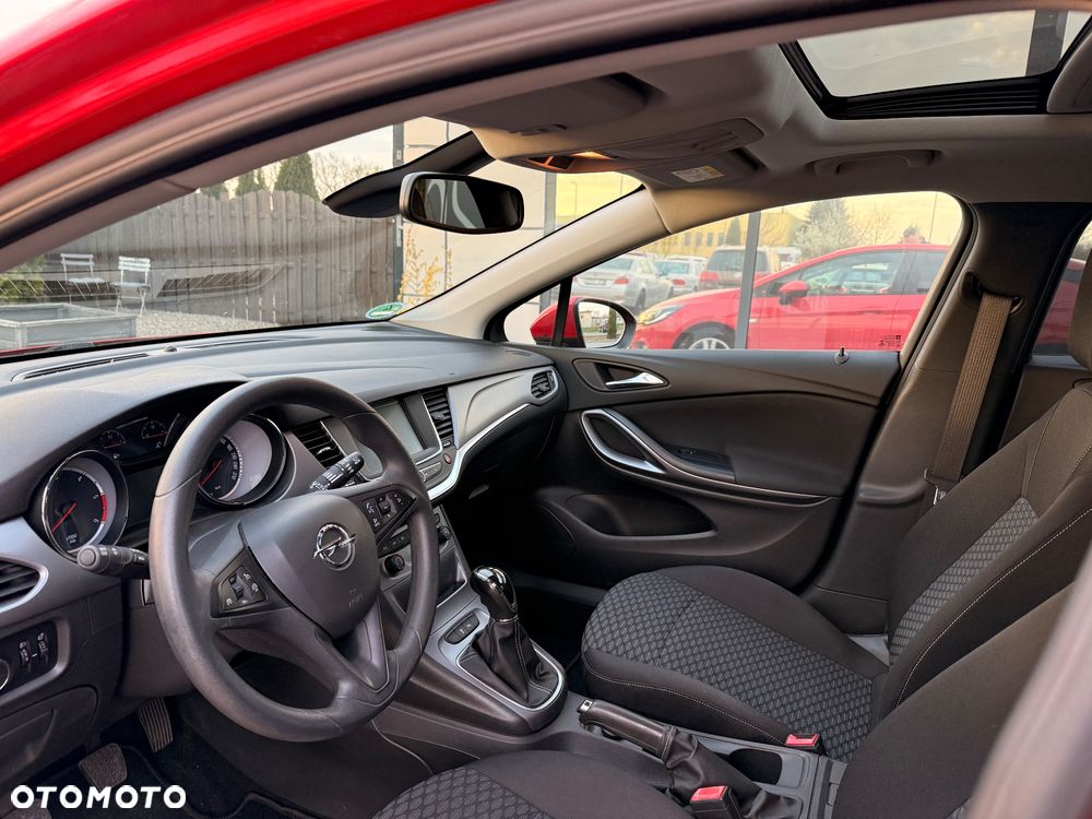 Opel Astra 1.6 CDTI Essentia - 24