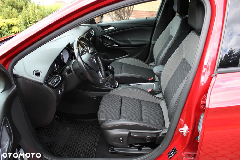 Opel Astra 1.2 T Elegance S&S - 14
