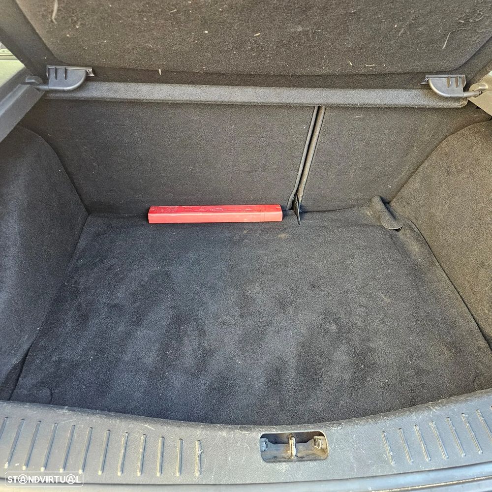 Ford Focus 1.6 TDCi Connection - 17