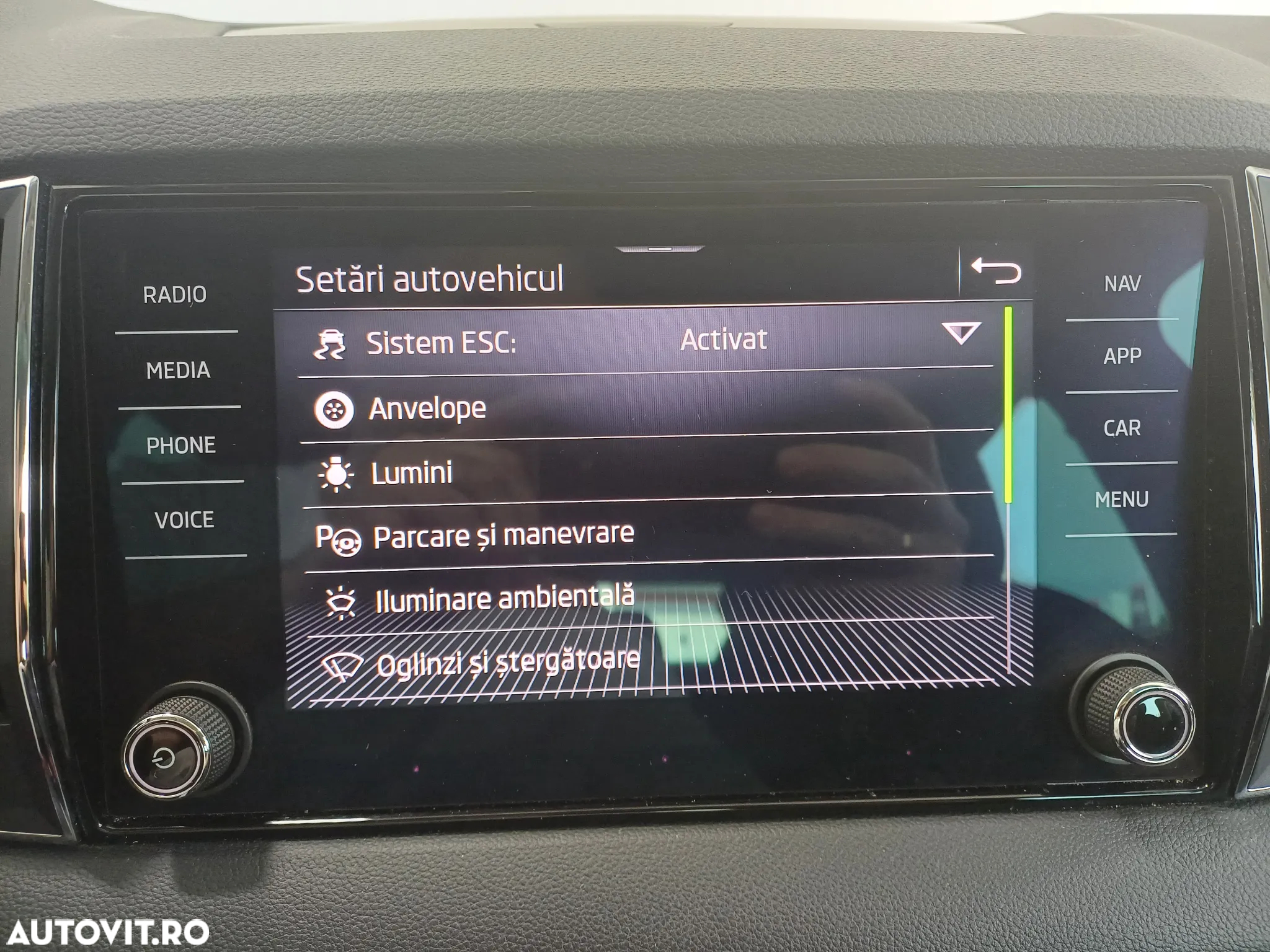 Skoda Karoq 2.0 TDI 4X4 DSG Style - 19