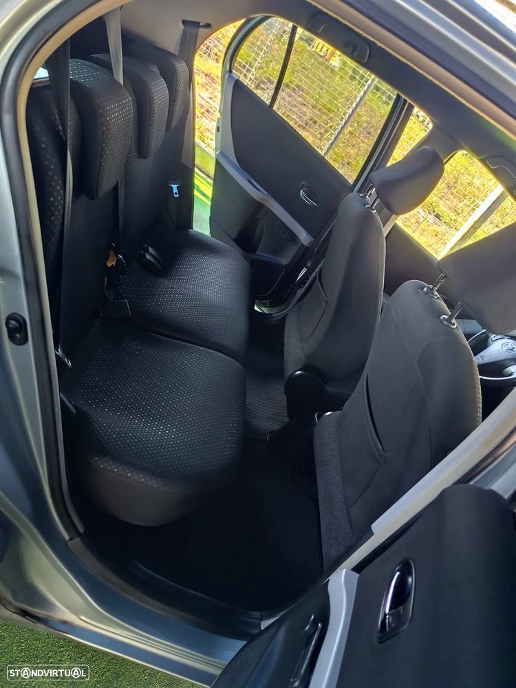 Toyota Yaris 1.0 VVT-i ACtive+AC - 45