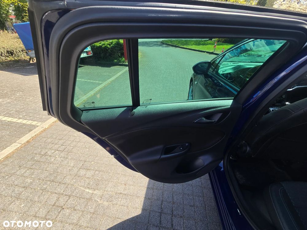 Opel Astra 1.6 D Start/Stop Edition - 22