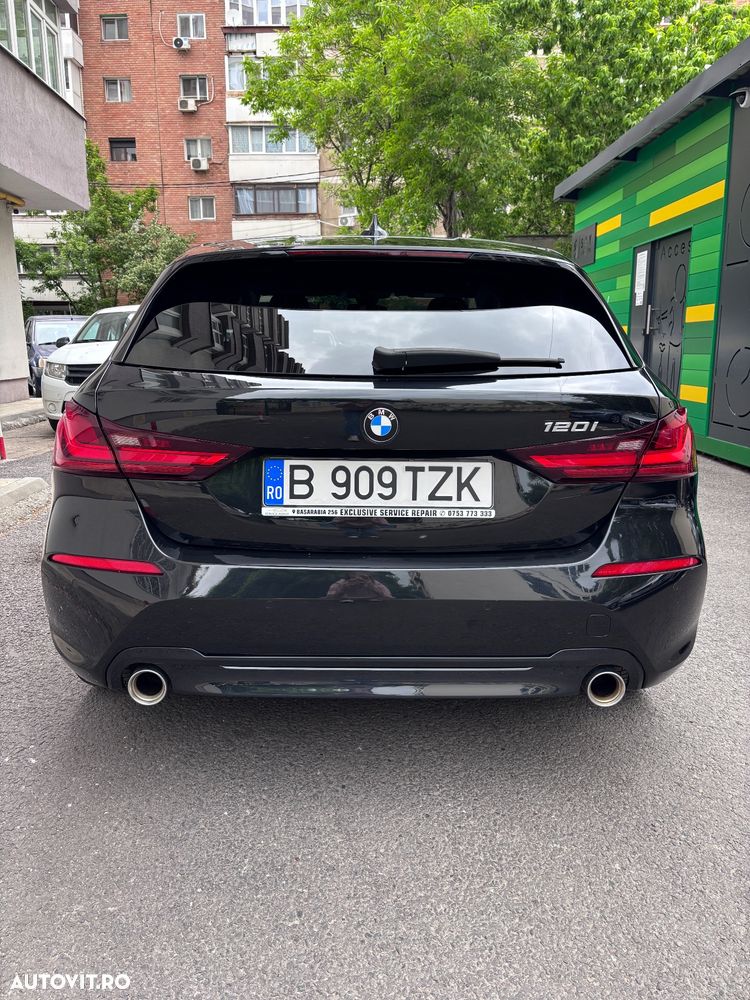 BMW Seria 1 120i Aut. Sport Line - 2