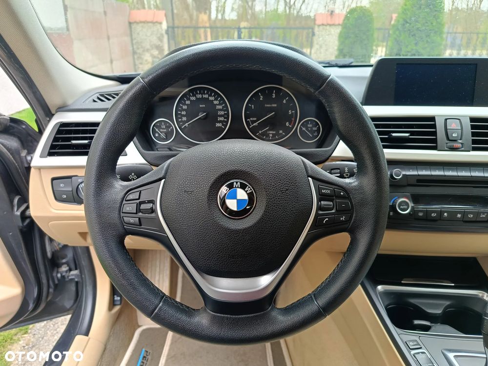 BMW Seria 3 320d DPF Edition Exclusive - 11