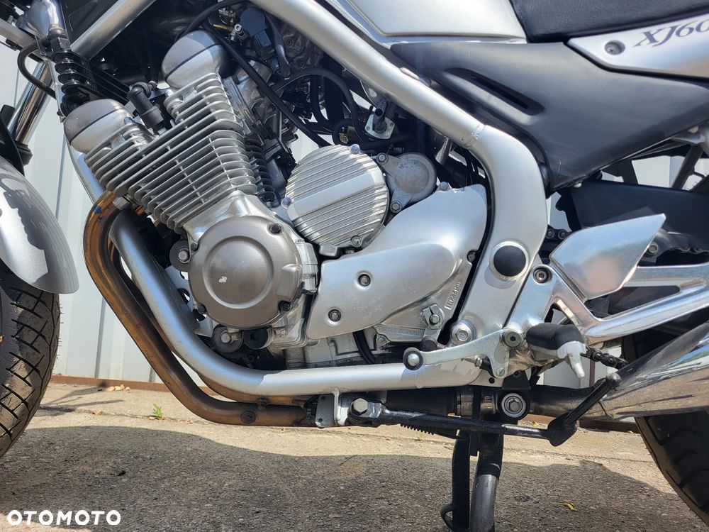 Yamaha XJ - 7