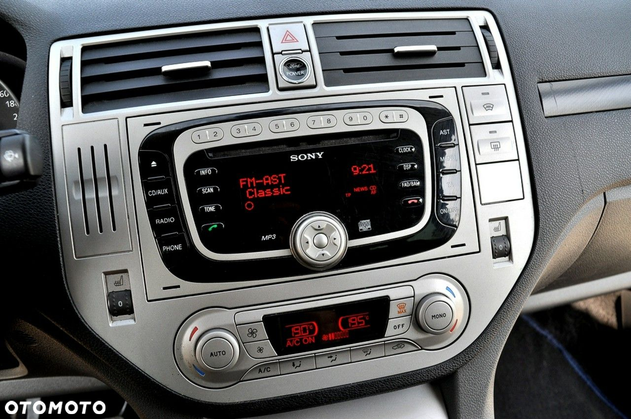 Ford Kuga 2.0 TDCi 2x4 Trend - 17