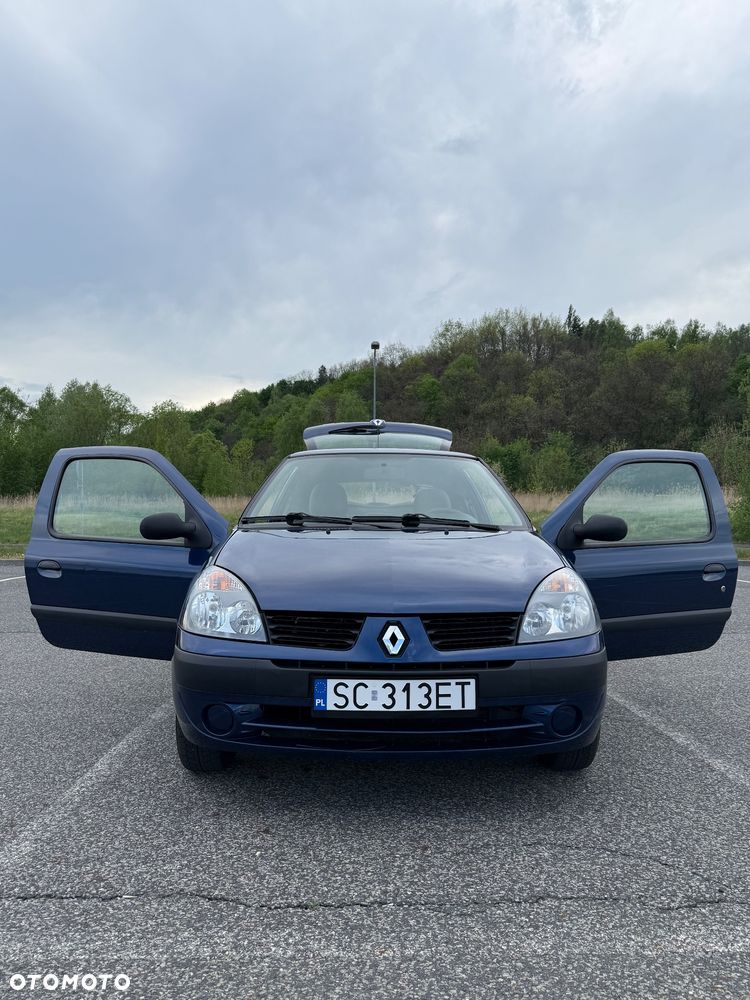 Renault Clio 1.2 Campus Authentique - 1