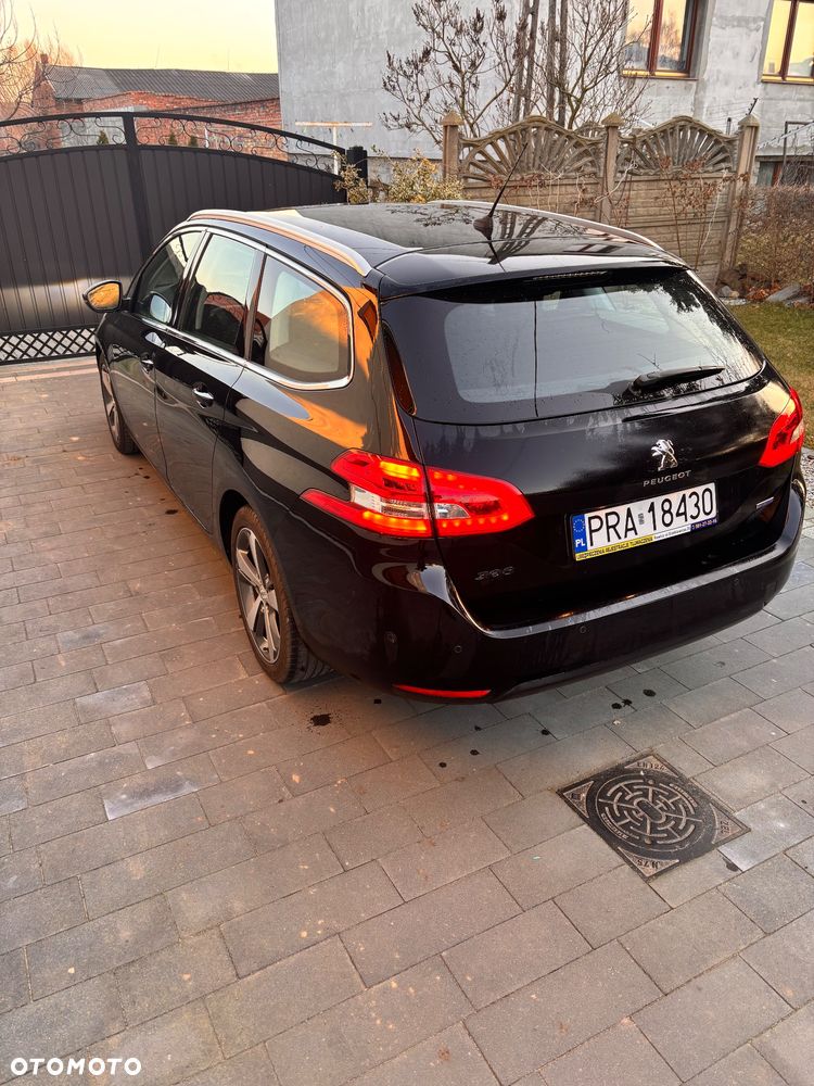 Peugeot 308 2.0 Blue HDi Allure S&S - 4