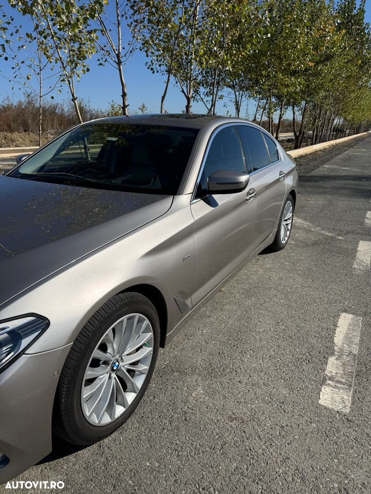 BMW Seria 5 530d xDrive AT - 3
