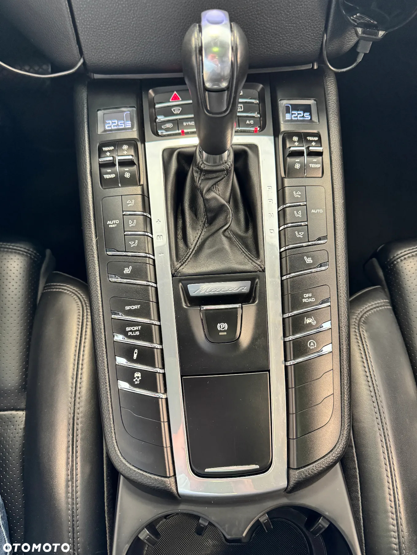 Porsche Macan - 15