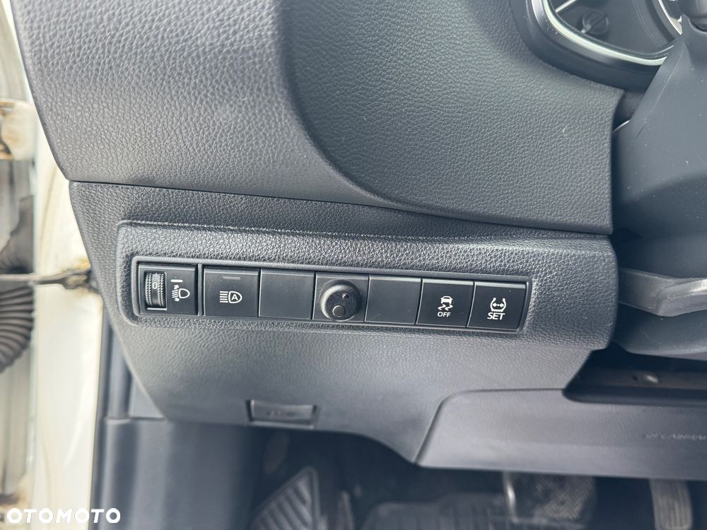 Toyota Corolla 1.8 Hybrid GPF Active - 32