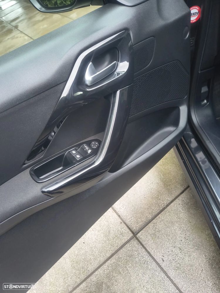 Peugeot 208 e-HDi 68 EGS5 Stop&Start Active - 22