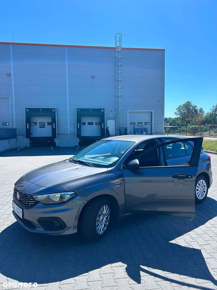Fiat Tipo 1.4 T-Jet 16v Pop - 2