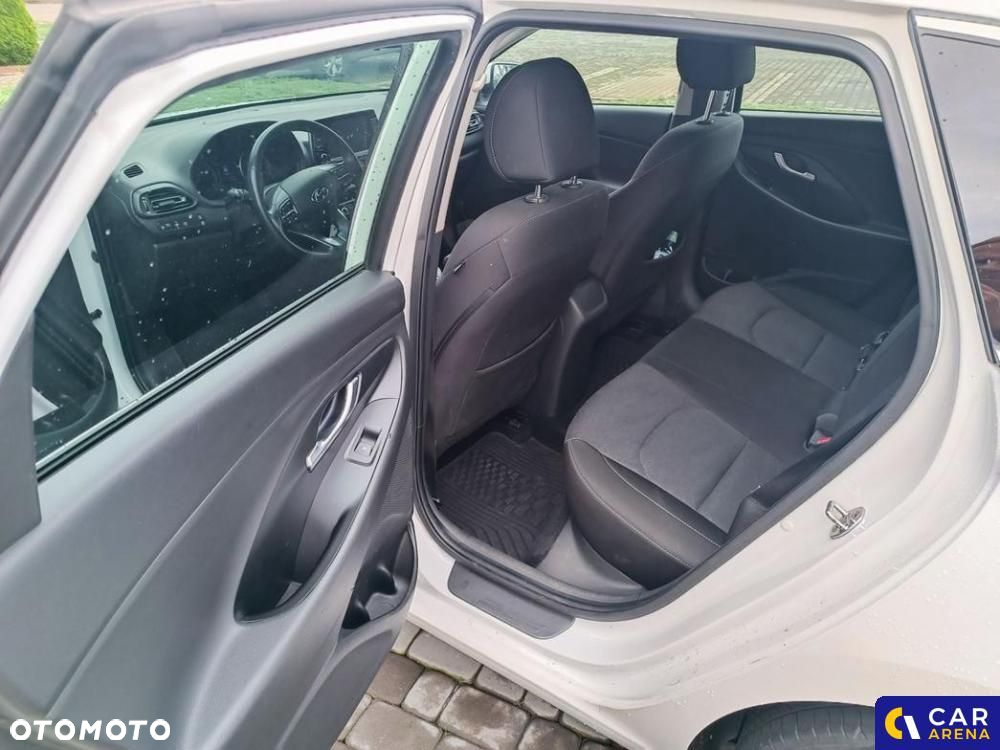Hyundai i30 - 21