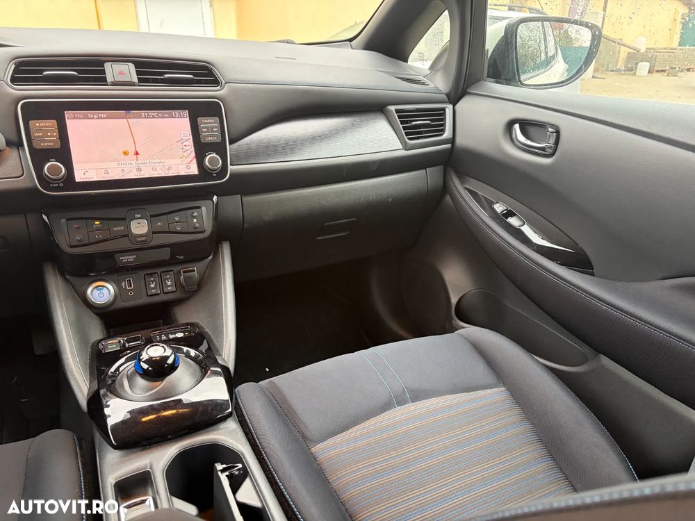 Nissan Leaf 62 kWh e+ N-Connecta - 25