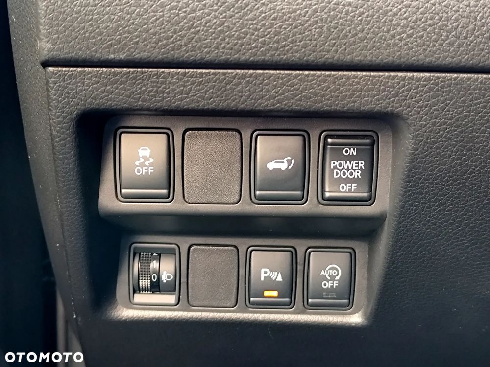 Nissan X-Trail 1.6 dCi 360 - 15