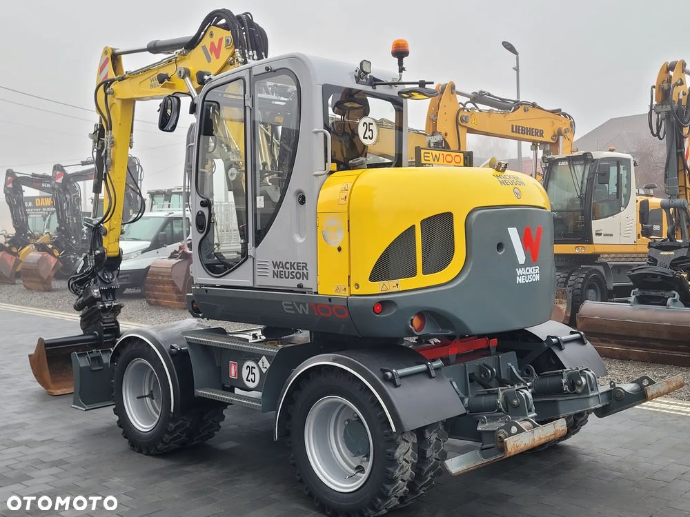 Wacker Neuson EW100 / ROTOTILT / 3 łyżki + widły / model 2020r. / - 5