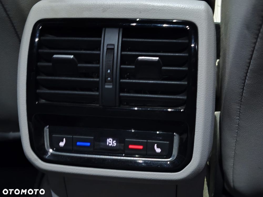 Volkswagen Arteon 2.0 TDI SCR Elegance DSG - 37