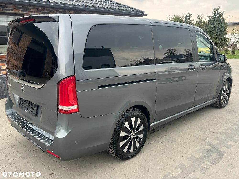 Mercedes-Benz EQV 300 lang - 4