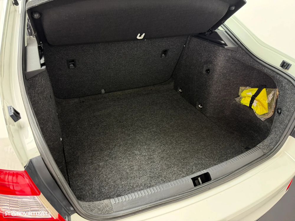 Skoda Octavia 1.6 TDI Active - 12