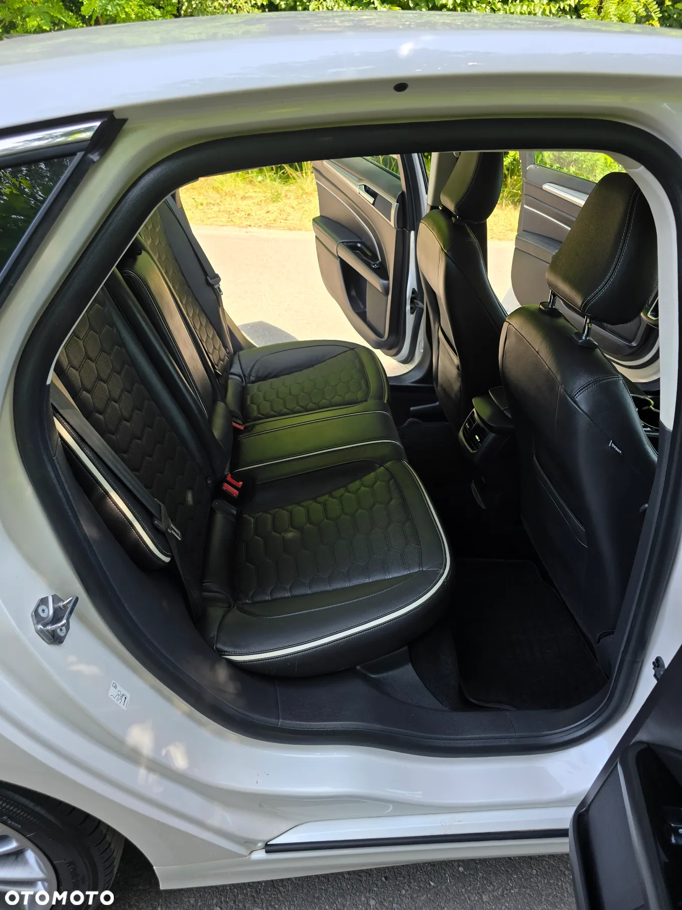 Ford Mondeo Vignale 2.0 Hybrid - 22