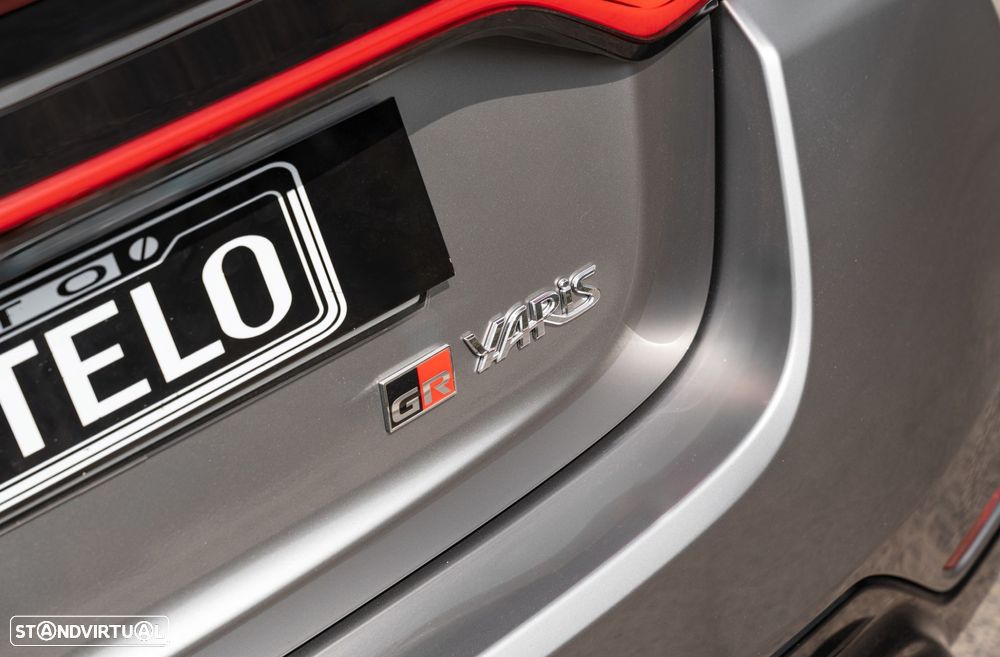 Toyota Yaris - 11