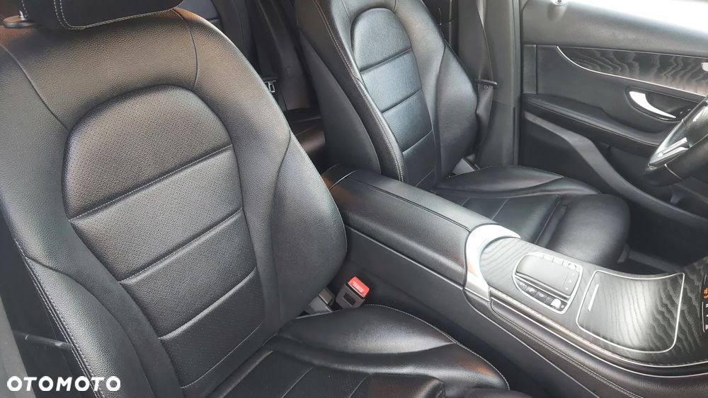 Mercedes-Benz GLC 220 d 4-Matic - 38