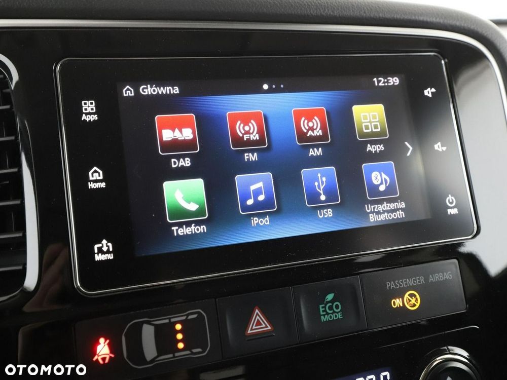 Mitsubishi Outlander - 24
