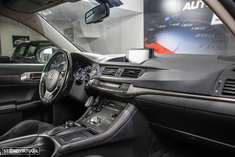 Lexus CT 200h Executive - 23