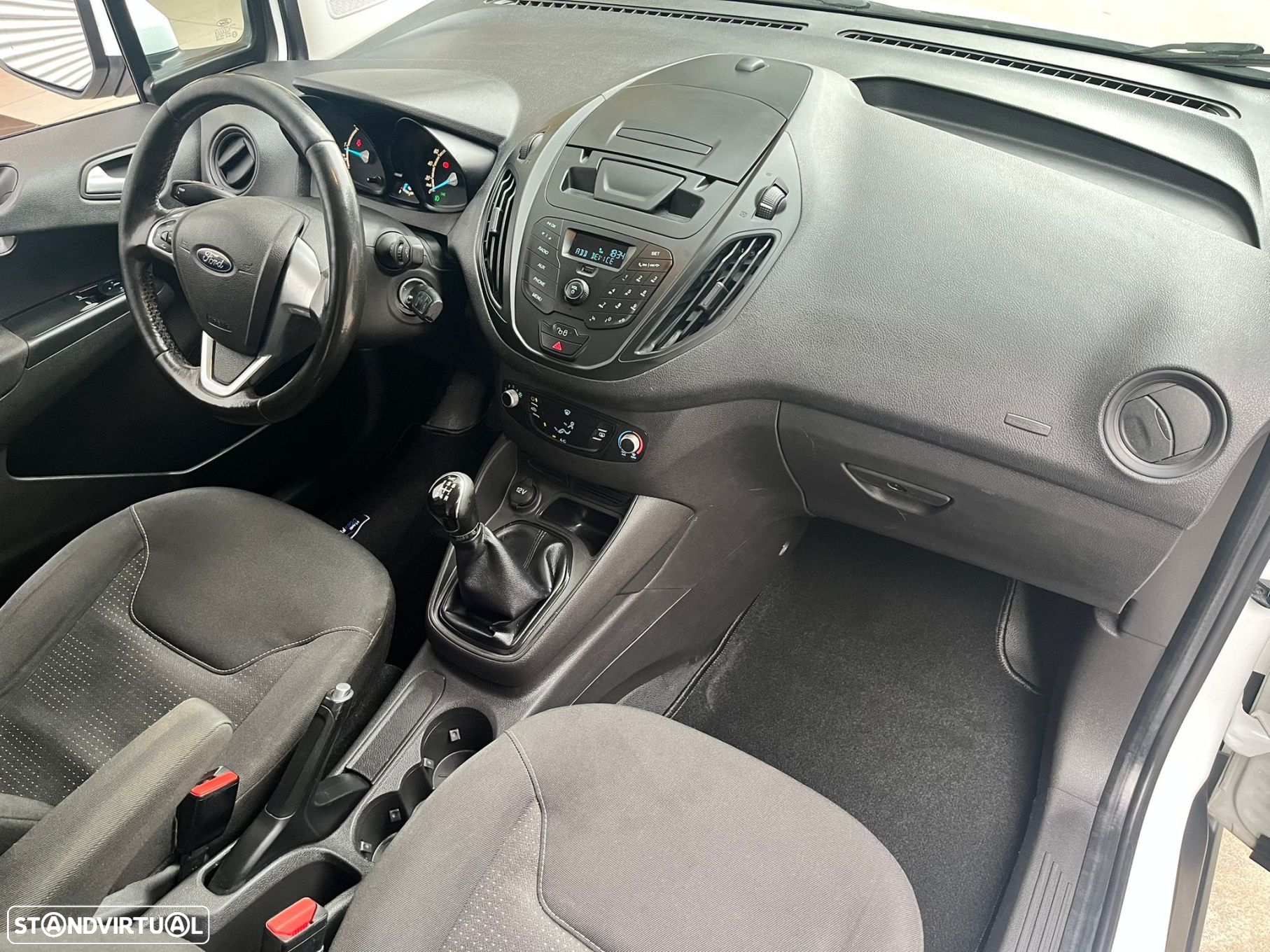 Ford Transit Courier 1.5 TDCi Trend - 41
