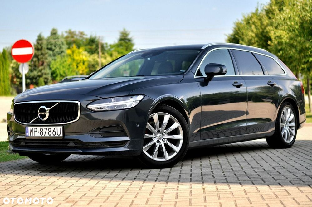 Volvo V90 D3 Momentum Pro - 10