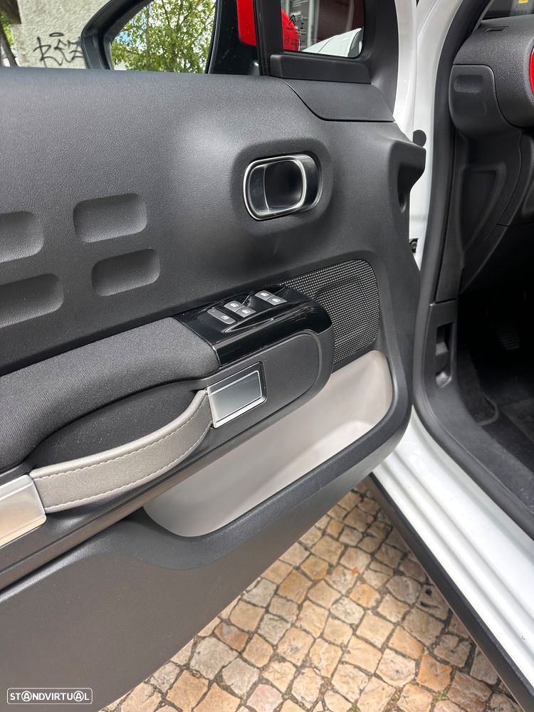 Citroën C3 1.2 PureTech Shine - 11