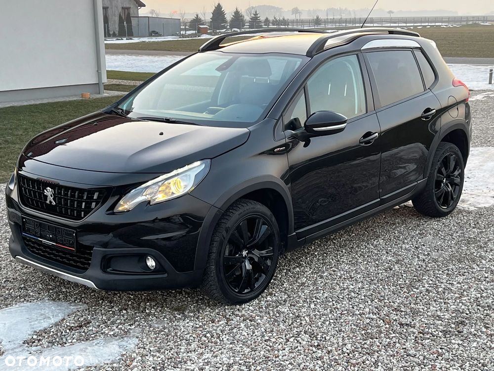 Peugeot 2008 BlueHDi 120 EAT6 Black Edition - 4