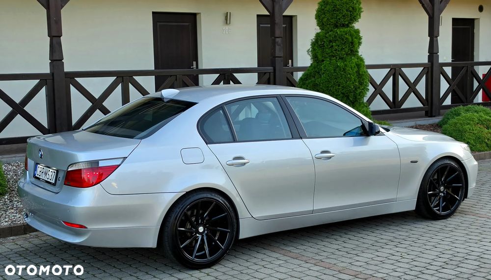 BMW Seria 5 - 21