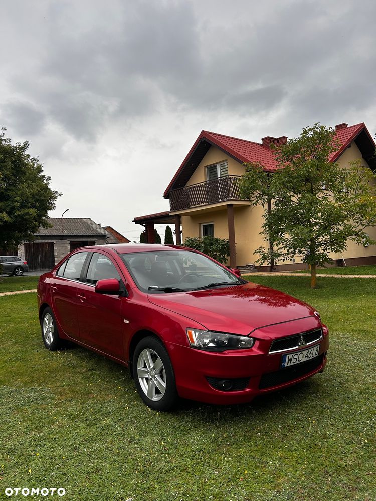 Mitsubishi Lancer 1.5 Invite - 1