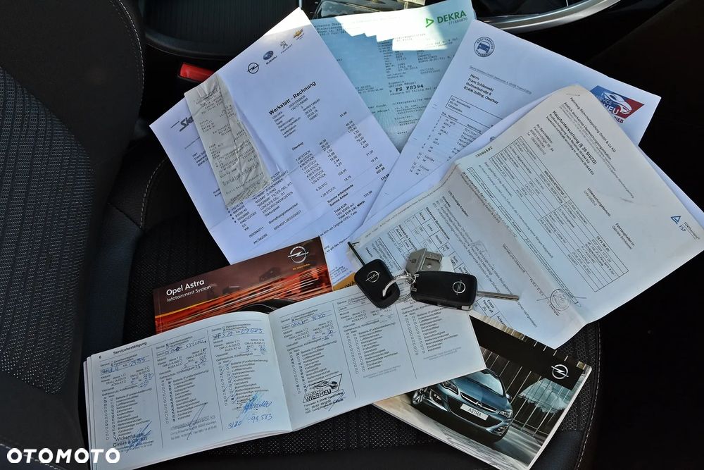 Opel Astra 1.4 T Cosmo EU6 - 35
