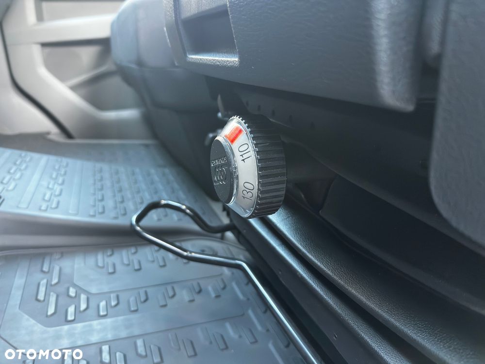 Volkswagen Crafter - 16